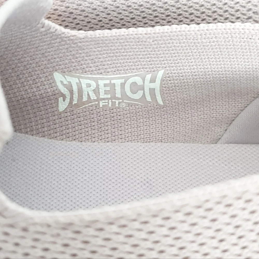 Skechers GO Walk Women's Slip-On Walking Shoe in Light Pink Size 6 NWT - Picture 9 of 10